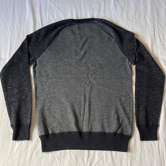 Men’s Knit Crewneck Sweater - Picture 7 of 8